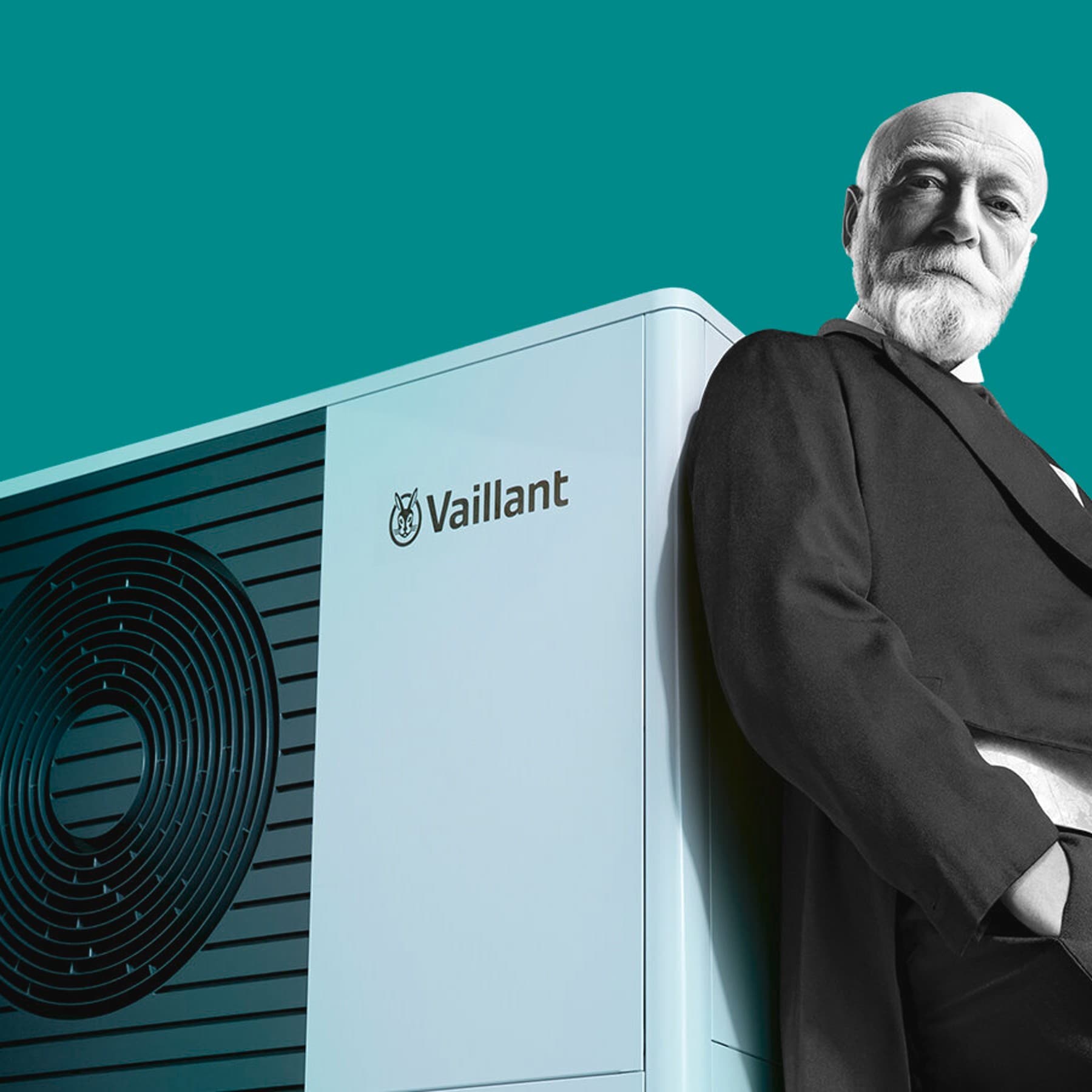 Johann Vaillant davanti alla pompa di calore