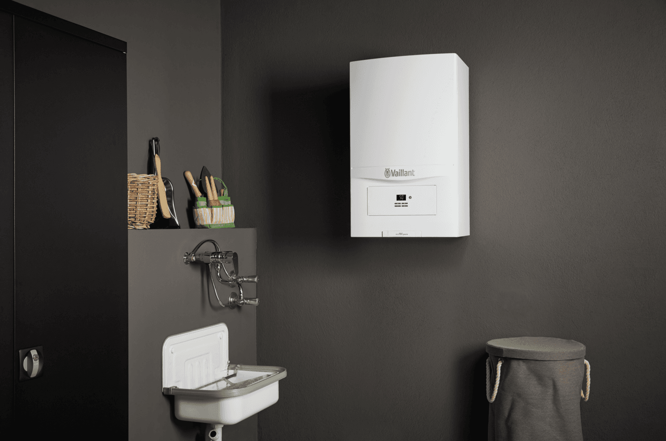 ecoTEC pure VMW scene view