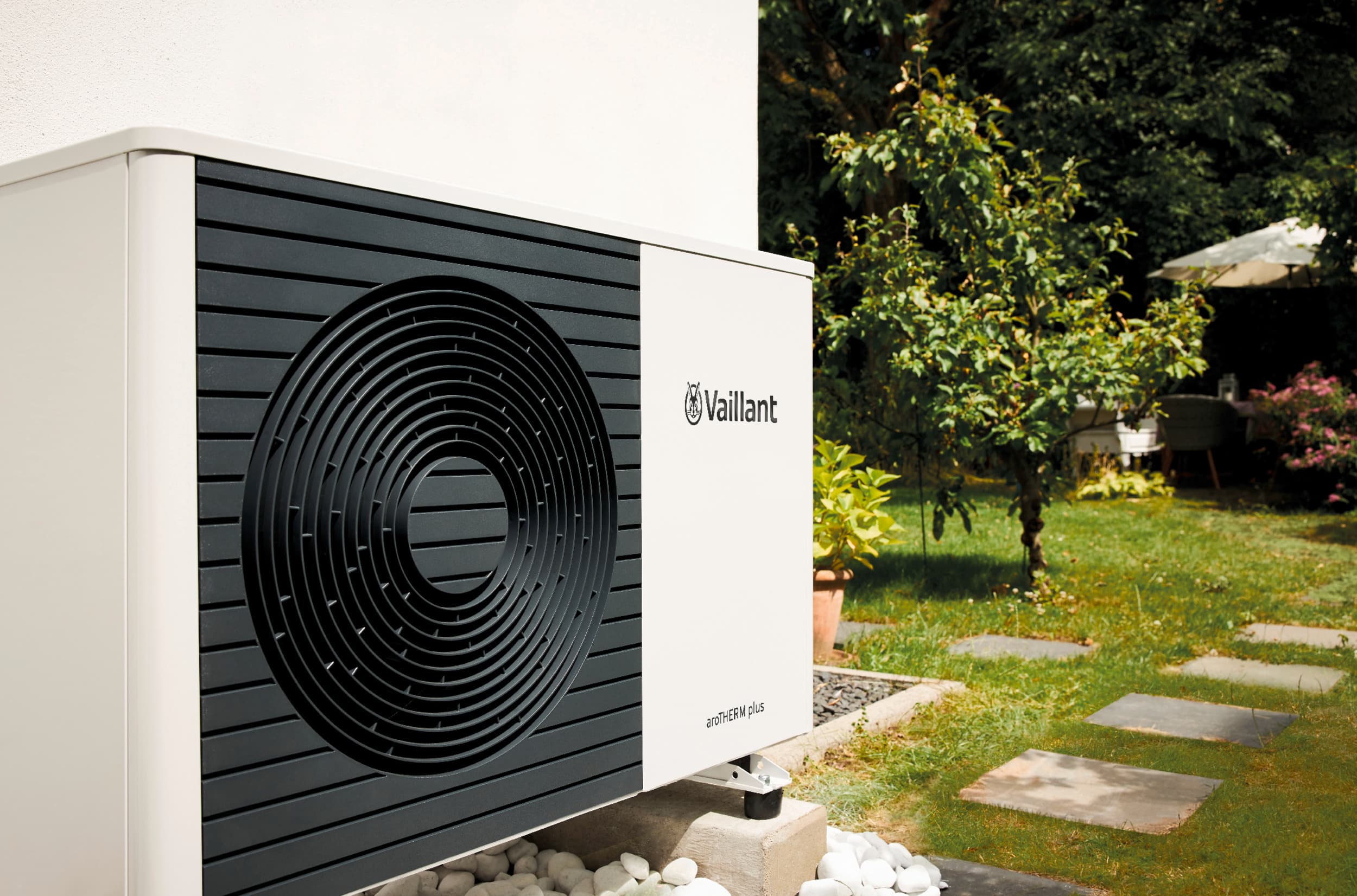 Pompa di calore aria-acqua Vaillant aroTHERM plus